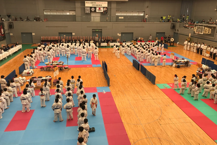 第6回 士道館杯争奪ストロングオープントーナメント九州空手道選手権大会 大会写真1